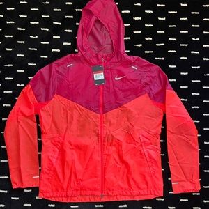 Nike Running Wind Runner Windbreaker
